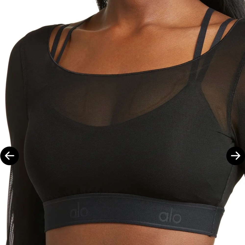 ALO Yoga Airlift Ballet Dream Long Sleeve Bra Top -
Black